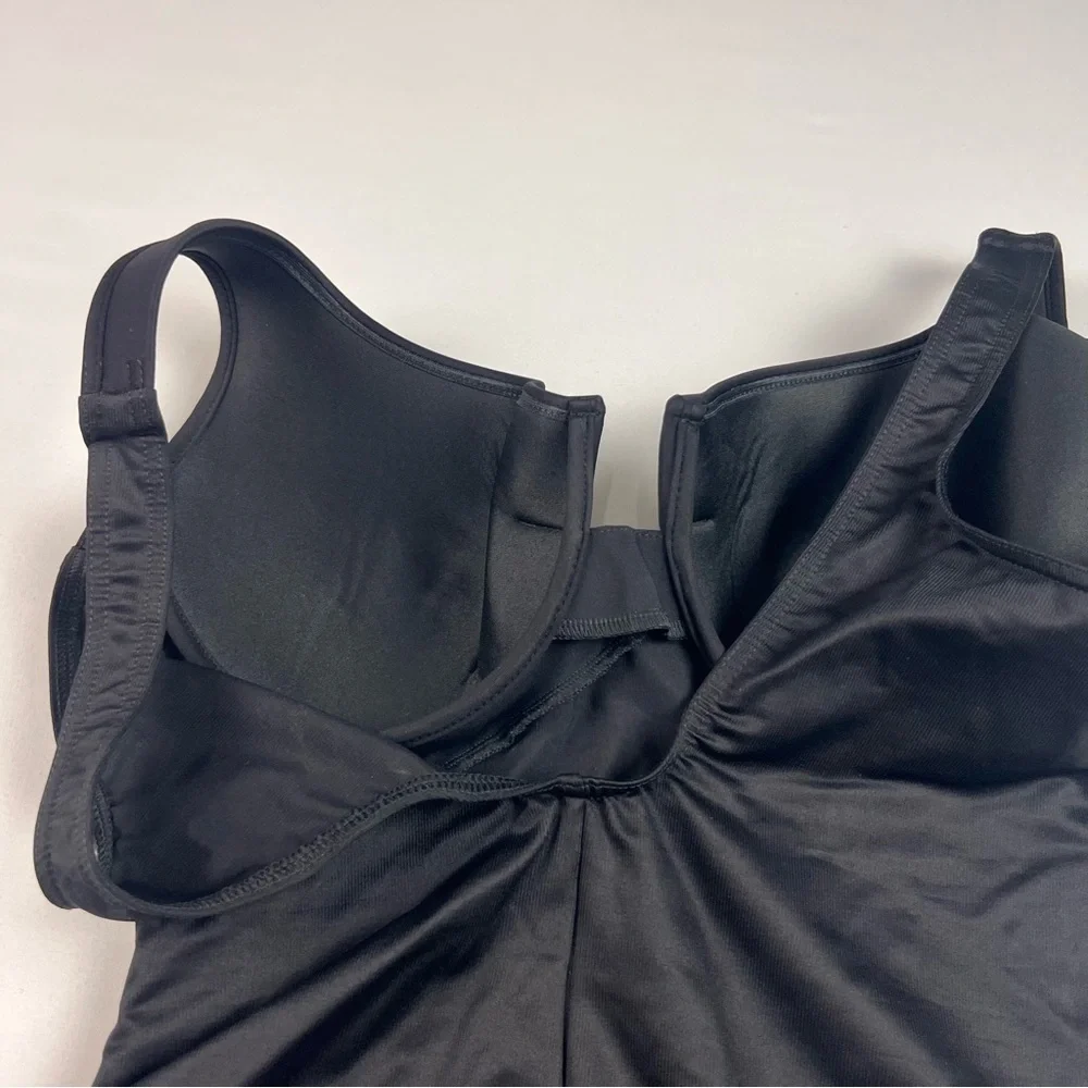 NWOT Miraclesuit Escape One Piece Swimsuit